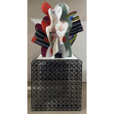 Арт-объект "Геометрия и плавные линии фигур"